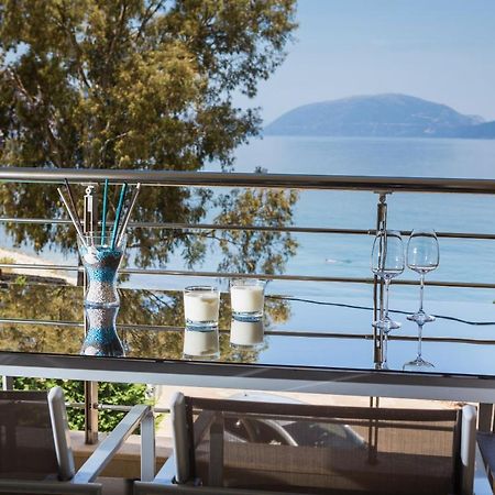 Eucalyptus Suite Sea View كارافوميلوس المظهر الخارجي الصورة