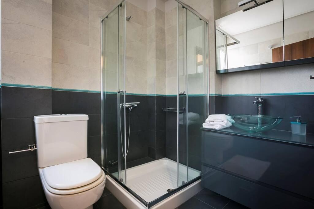 Eucalyptus Suite Sea View كارافوميلوس المظهر الخارجي الصورة
