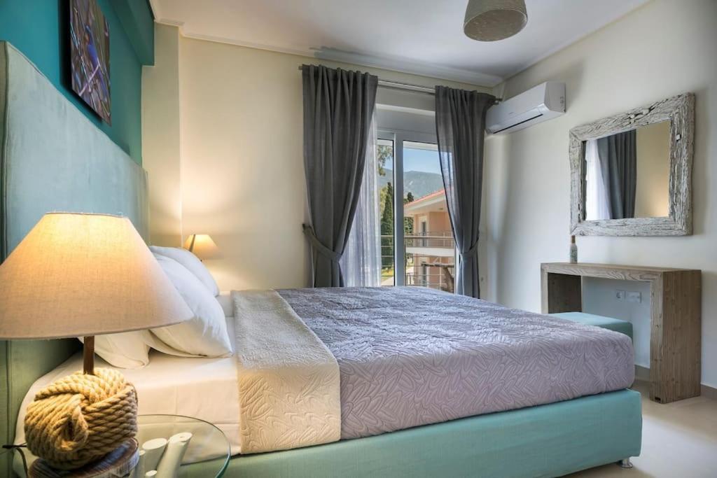Eucalyptus Suite Sea View كارافوميلوس المظهر الخارجي الصورة